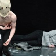 Amleto, CollettivO CineticO al Teatro Bonci di Forlì