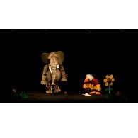 L'ELEFANTE SMEMORATO E LA PAPERA FICCANASO