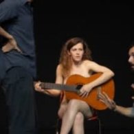 Pigiama Party, spettacolo teatrale sulla finzione e la realtà