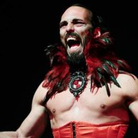 Drag Me Into This Freak Show, spettacolo drag e circo con Vlad Baldracula