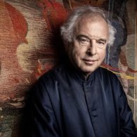 András Schiff, recital pianistico per la stagione della Gog